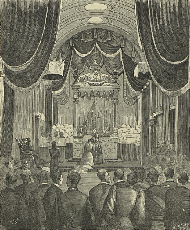 Ein Schwarz-Weiß-Zeichnung einer Theater-Szene mit einer Menge Menschen, einige stehen und einige sitzen, und einer Person auf der Bühne in der Mitte, umgeben von Stühlen und Gegenständen, mit Vorhängen oben und unten und Text auf dem Bild.