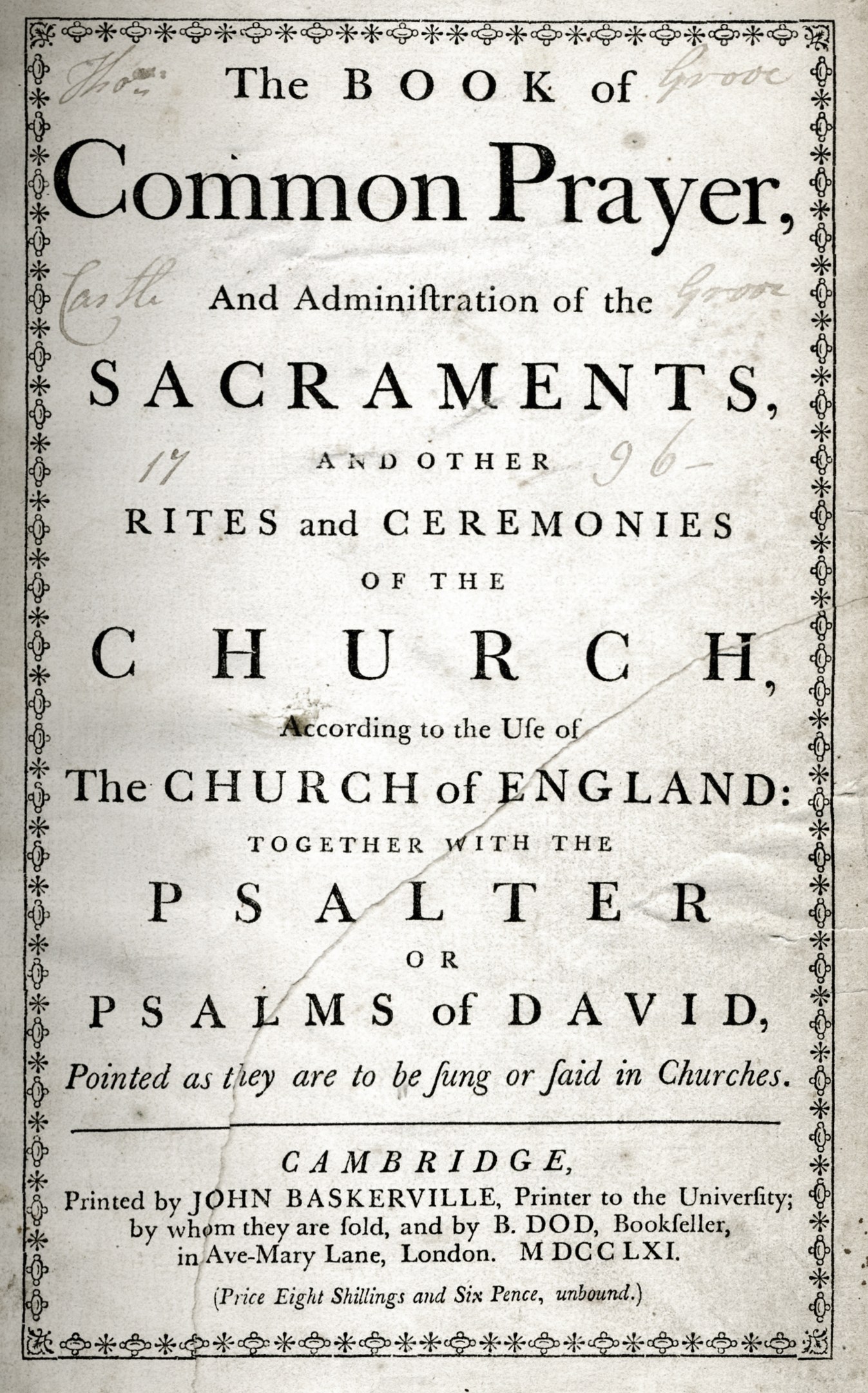 Ein altes, offenes Buch mit dem Titel "The Book of Common Prayer and Administration of the Sacraments, Rites and Ceremonies of the Church of England" mit einer sichtbaren Seite mit schwarzer Tinte.