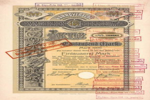 Alter deutscher Regierungsaktienchein mit rotem Stempel, mit Text, Zahlen und zusätzlichen Stempeln auf altem Papier.