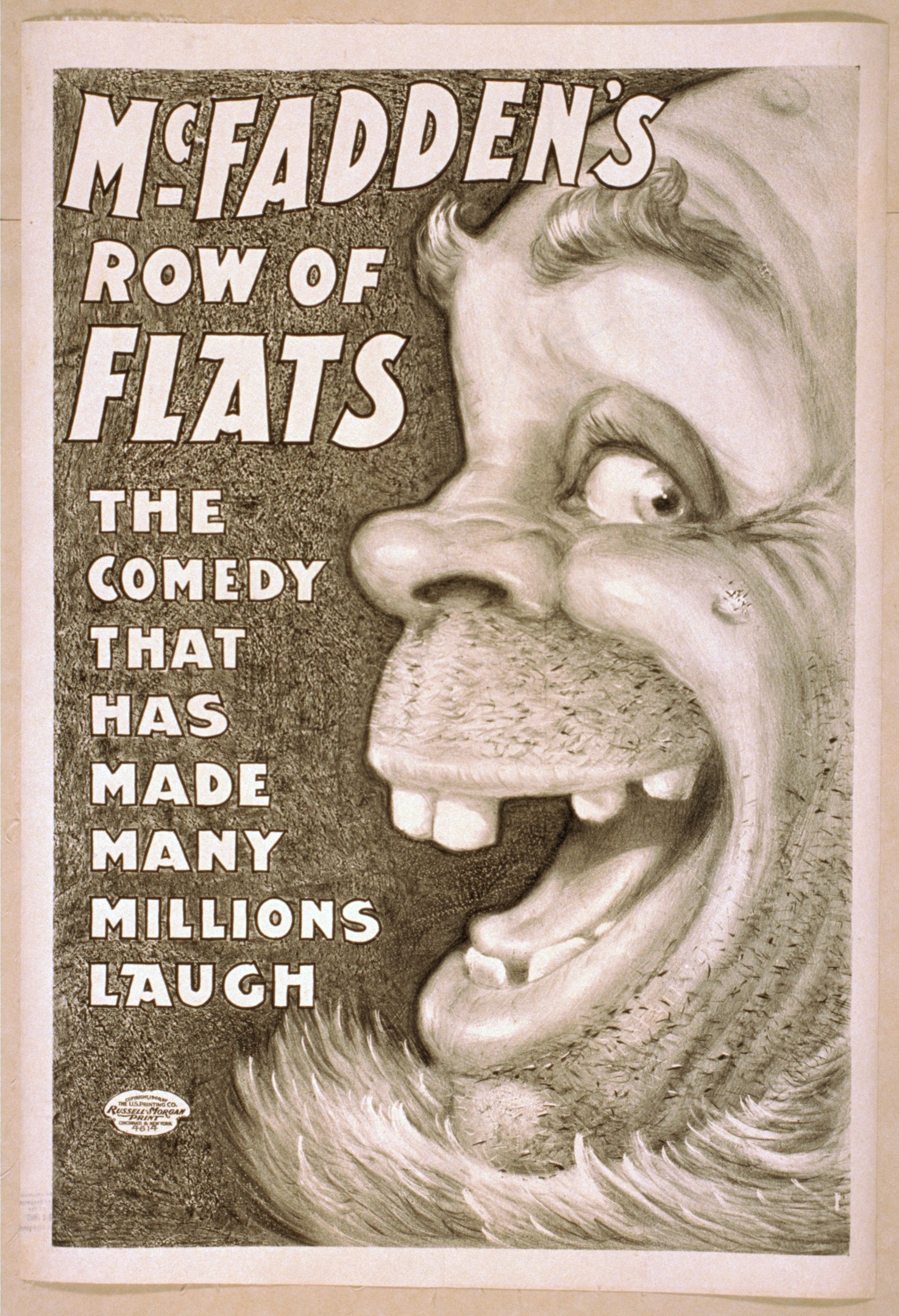 Plakat einer lachenden Person mit wilden Haaren, weit aufgerissenen Augen und einem breiten Grinsen auf einem hellgelben Hintergrund, mit dem Text "McFadden's Row of Flats: The Comedy That Has Made Many Millions Laugh."