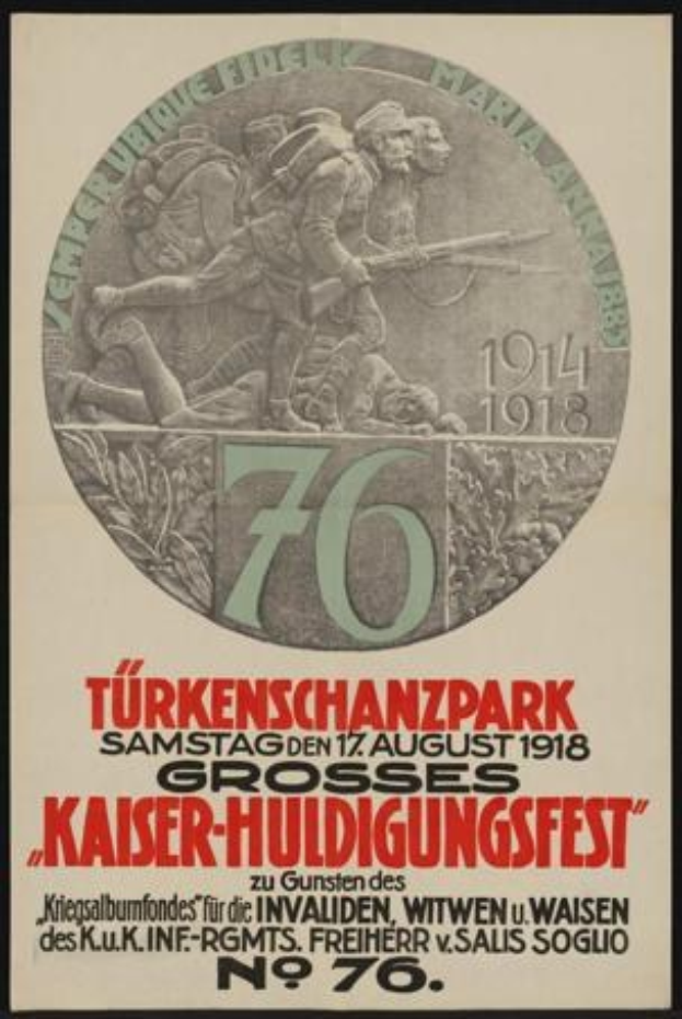 Plakat zum 70-jährigen Jubiläum des Kaiser-Huldigungsfestes in Berlin, Deutschland, mit einer Gruppe von Menschen, die von Text und Zahlen umgeben ist und in einem klassischen Foto Rahmen präsentiert wird.