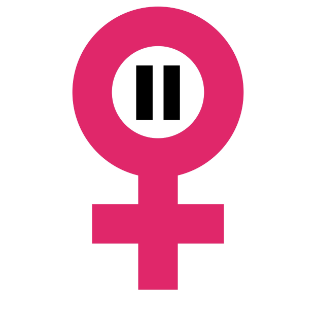 Ein pinkes Frauenzeichen auf weißem Hintergrund, das die Gleichstellungsbewegung repräsentiert.